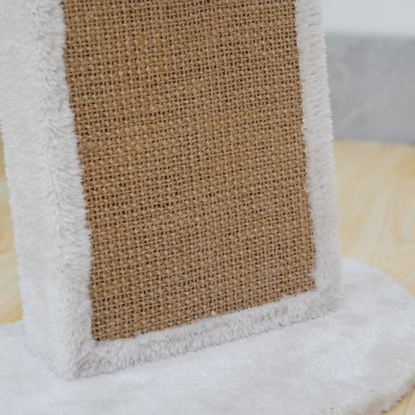 Vanilla 2-Pack Cat Scratcher